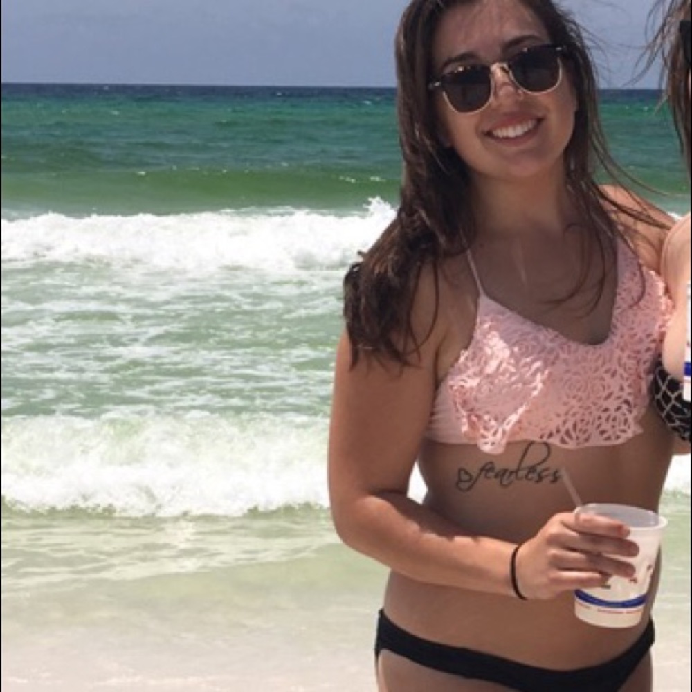 Xhilaration cross back bikini top